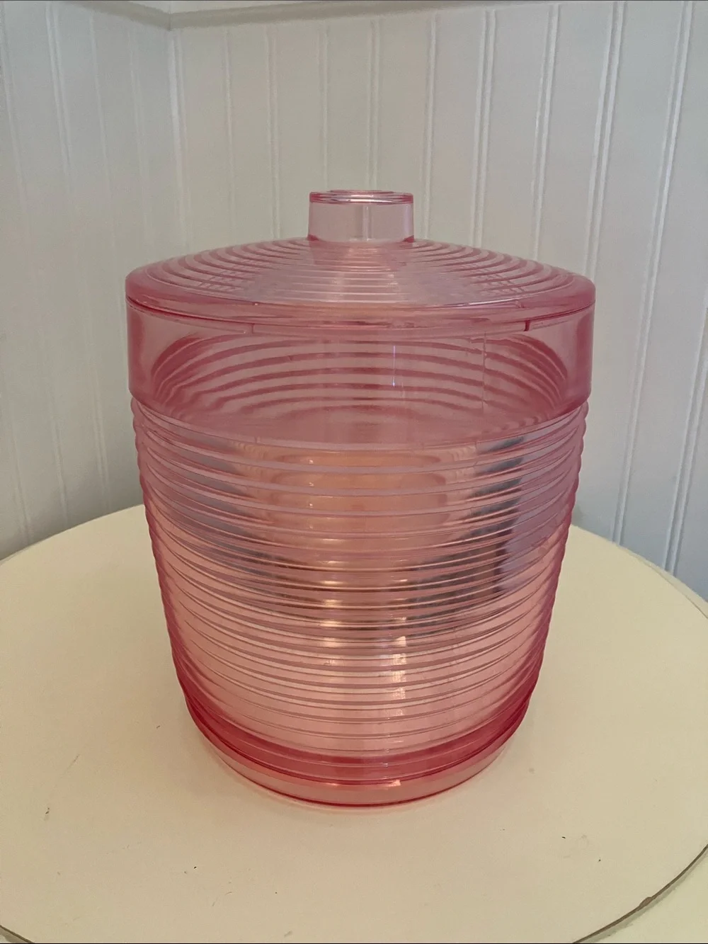 Retro/MCM “Spotlights” plastic ice Bucket with lid by Novelty Crystal